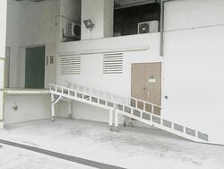 Fu Tsu Building (D12), Factory #525260601